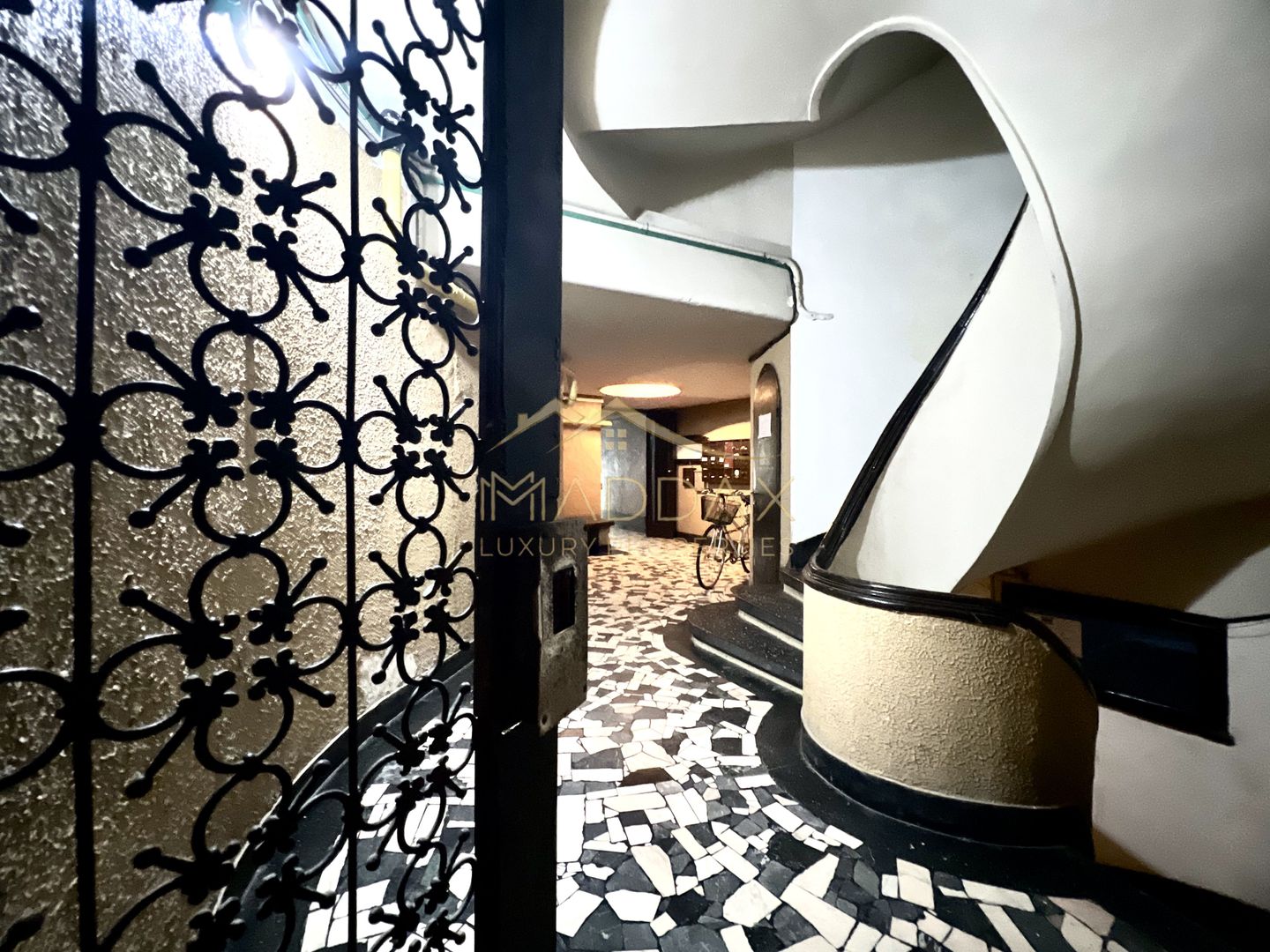 Apartament de Inchiriat | Dacia | 2 camere | Eleganta Stilului Clasic - Poză 33