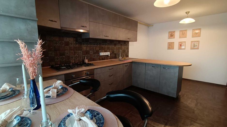 Apartament 3 camere – Prima închiriere, Centrală Proprie - Poză 2