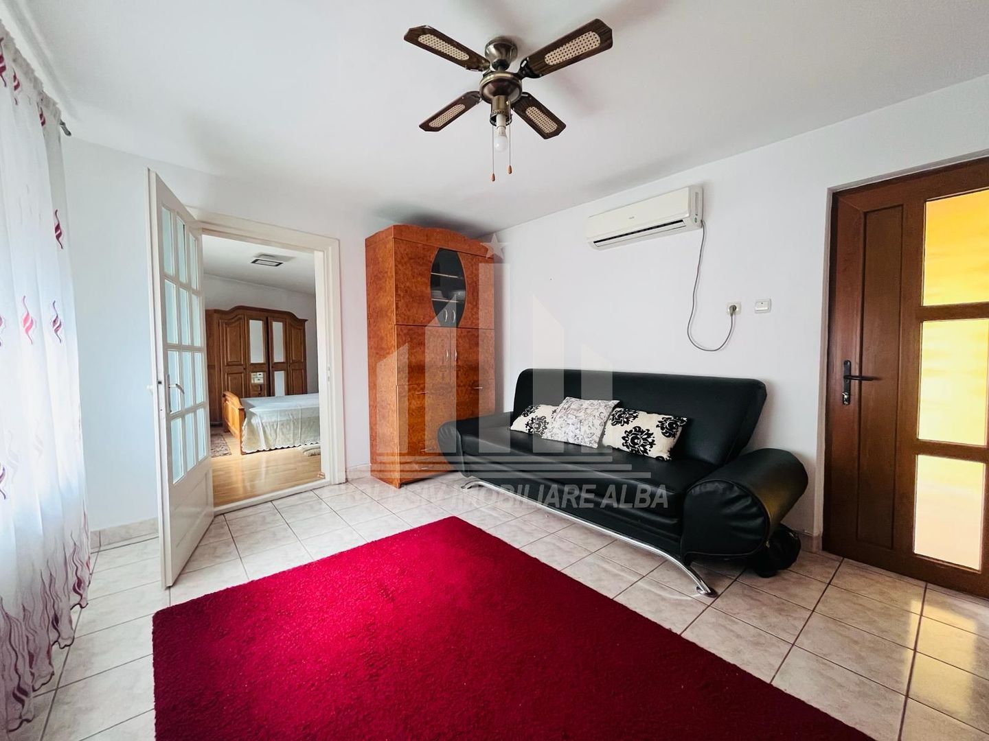 Apartament cu 3 camere la casa, Tolstoi - Poză 4