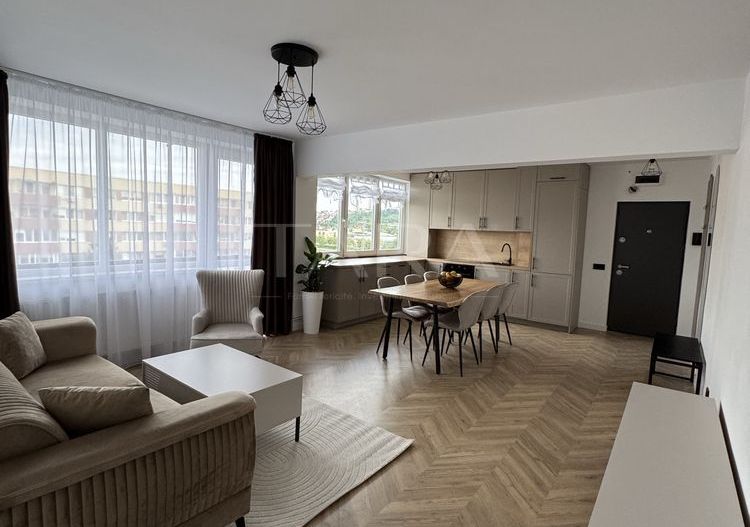 Apartament renovat cu 3 camere, Grigorescu – parcare inclusă - Poză 1