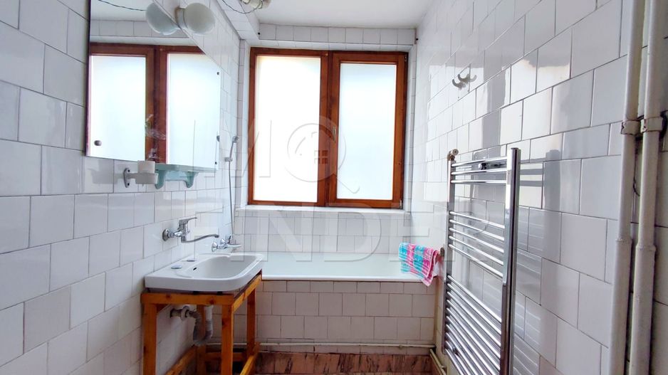 2 camere  etajul 1 zona strazii Horea - Poză 6