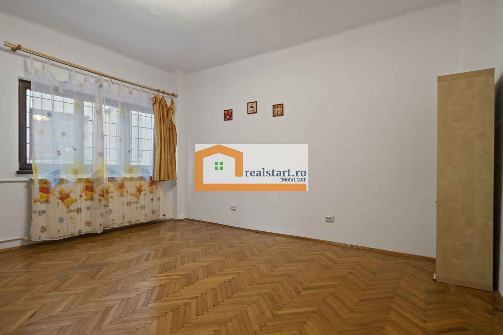 Langa Metrou, curte proprie 200mp, Garaj, 3 camere, centrala, pet friendly - Poză 10