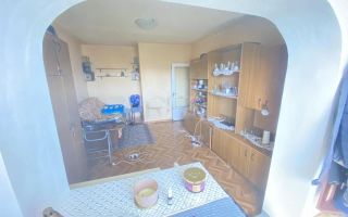 Vanzare apartament 3 camere, 74 mp, etaj 8/8, 2 băi și 2 balcoane – P Ispirescu - Poză 1