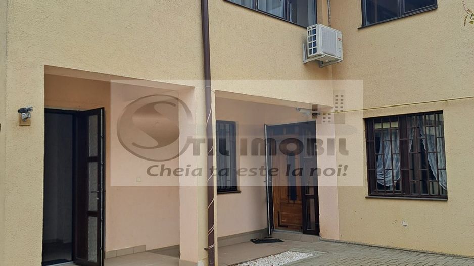 CASA/VILA  ZONA CENTRALA - 1100 euro - Poză 21