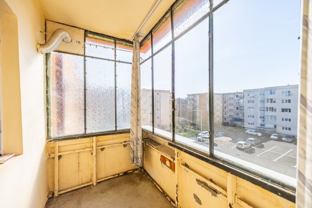 Apartament 3 camere, Micalaca zona 300, decomandat - Poză 15