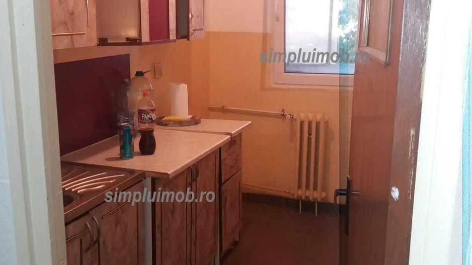 garsoniera decomandata 33mp 1986 Vitan Stadion Olimpia - Poză 1