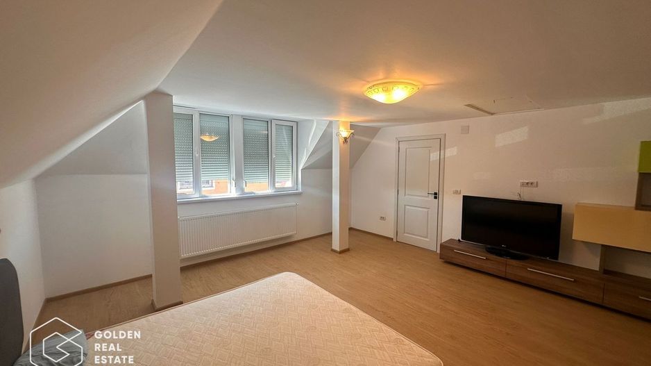 Apartament superb, 3 camere, 2 bai, prima inchiriere, et1/1 Micalaca - Poză 4