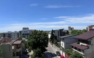 Apartament cu 3 camere de vanzare, centrala proprie - Mihai Bravu - Poză 22