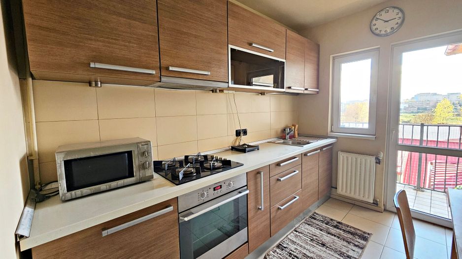 Central str Toamnei- CEC Brasov,3camere mobilat - Poză 1