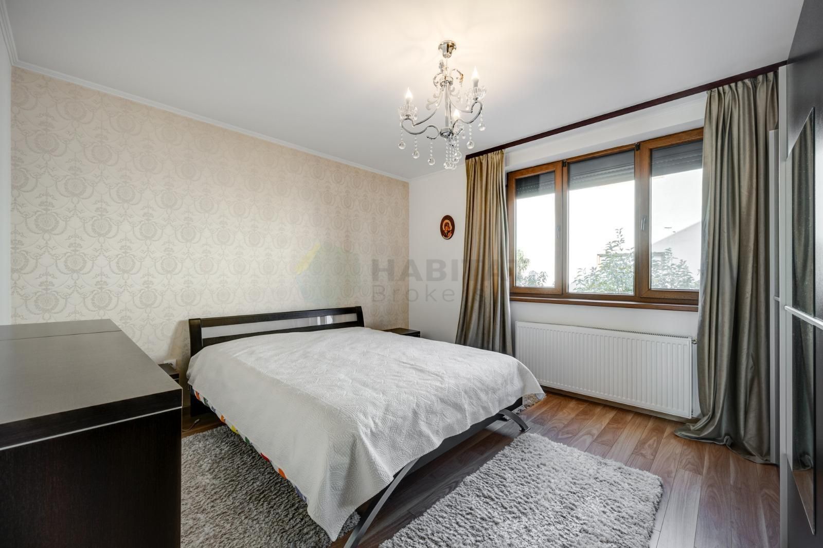 Casă modernă și spațioasă de vânzare în Bragadiru – ideală pentru familie - Poză 14