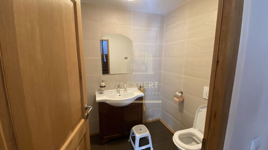 VILA CAMPULUNG, TEREN 4200 MP, PRET 259000 EURO - Poză 5