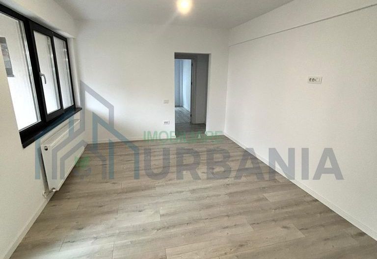 Apartament 3 camere de vanzare Pacurari - Poză 6