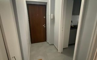 Piata Romana - Magheru - KFC - Poză 14