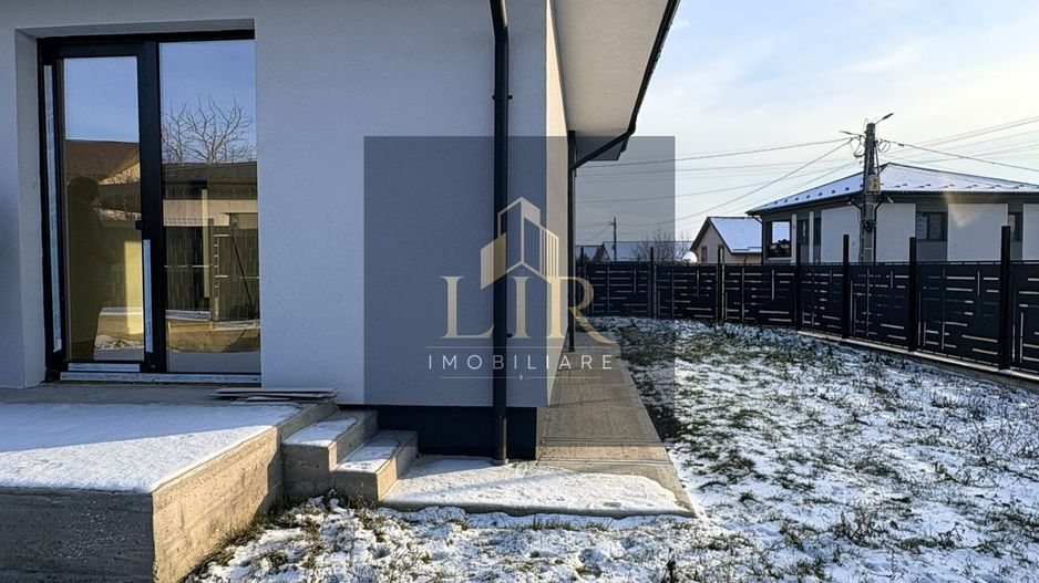 Casa individuala plan parter 4 camere zero comision -Miroslava - Poză 19