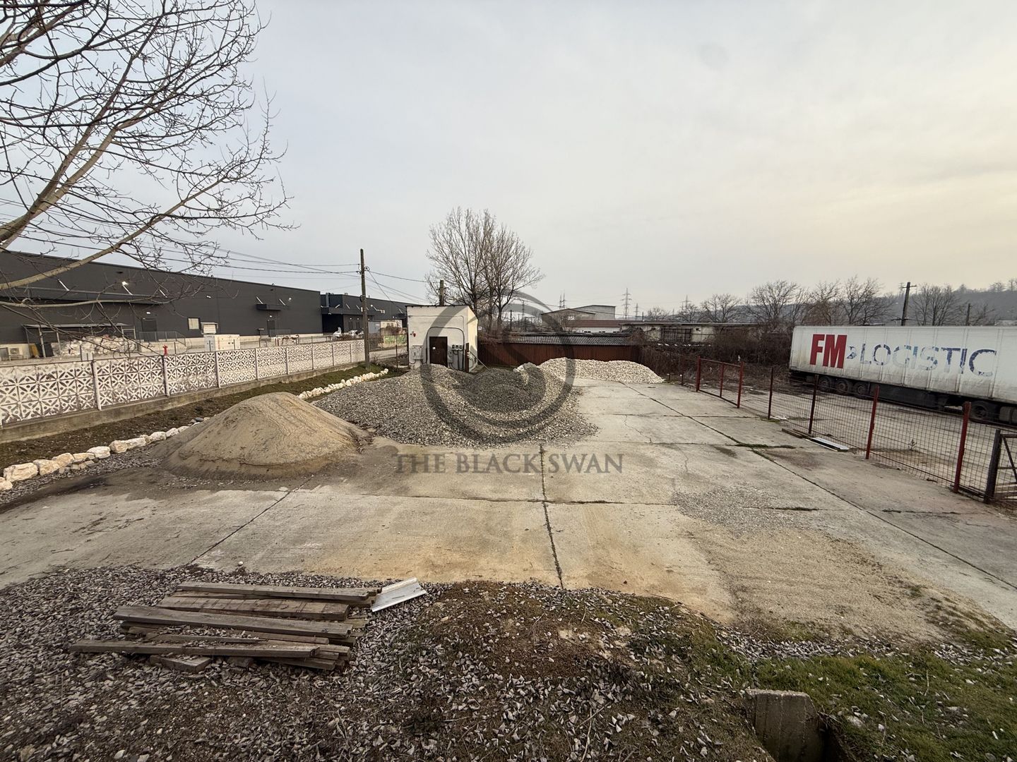 Casa / Spatiu birouri de vanzare | 1.153 mp teren | Kaufland - Moreni - Poză 20