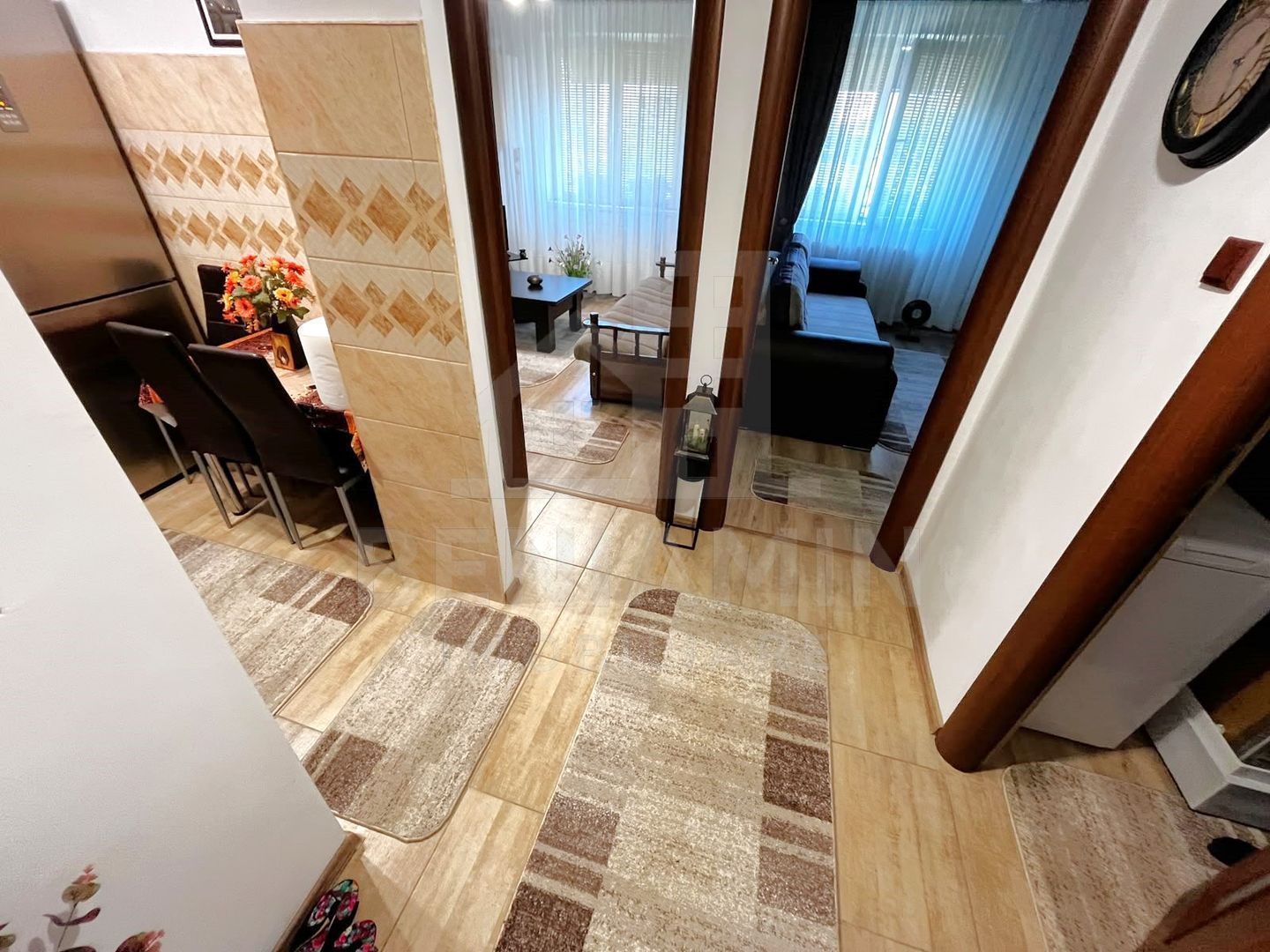 Apartament-2camere-decomandat-mobilat-utilat-centrala - Universitate - Poză 6
