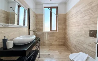 Apartament cu 3 camere Ultracentral - Poză 11