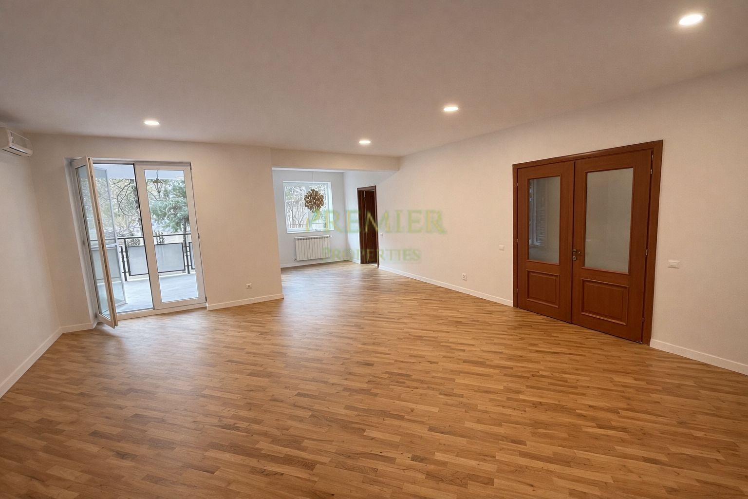 Apartament cu grădină Herăstrău Parcare subterană | Renovat complet - Poză 1