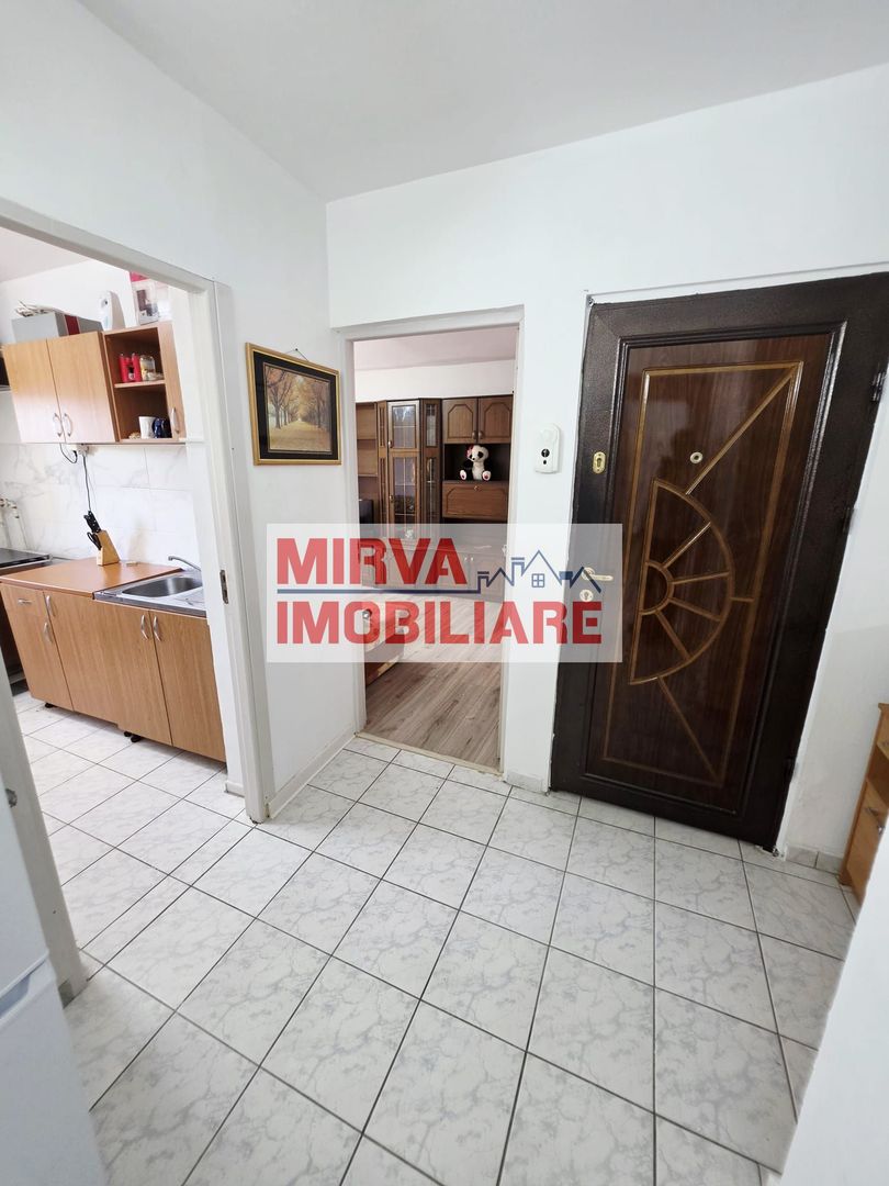 Apartament 2 camere, mobilat si utilat, zona 9 Mai - Poză 16