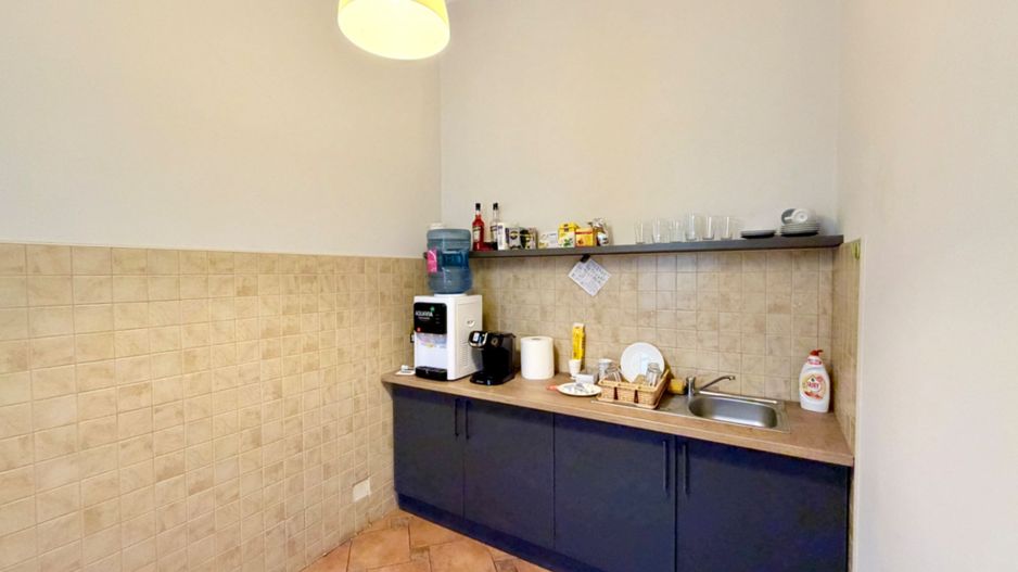 Spatiu de birouri, parter, Zona Baile Neptun, str. Dionisie Lintia - Poză 11