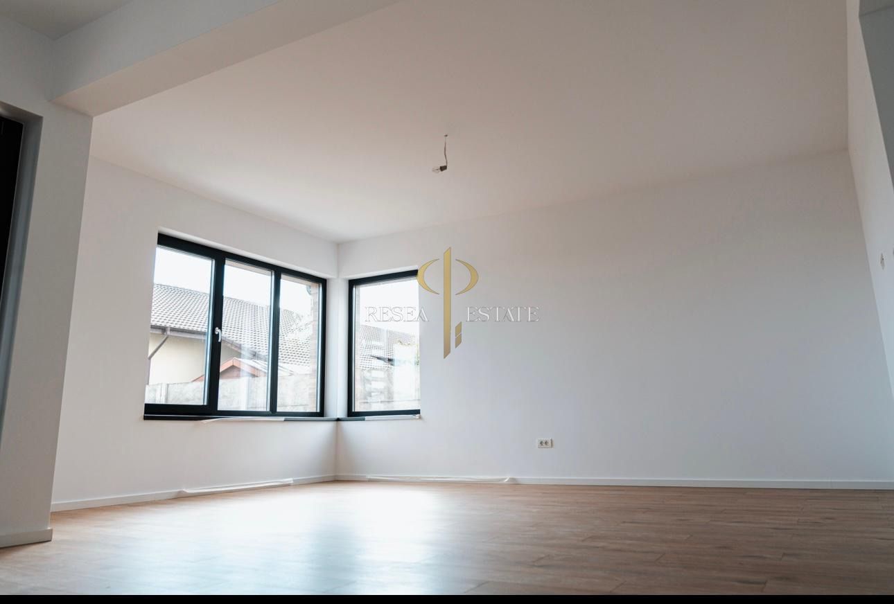 Casa individuală -4 camere - Giroc - Poză 4