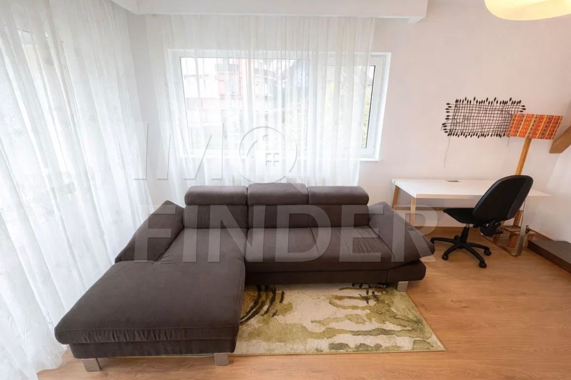 Apartament cu 3 camere în Zorilor strada Rapsodiei - Poză 3