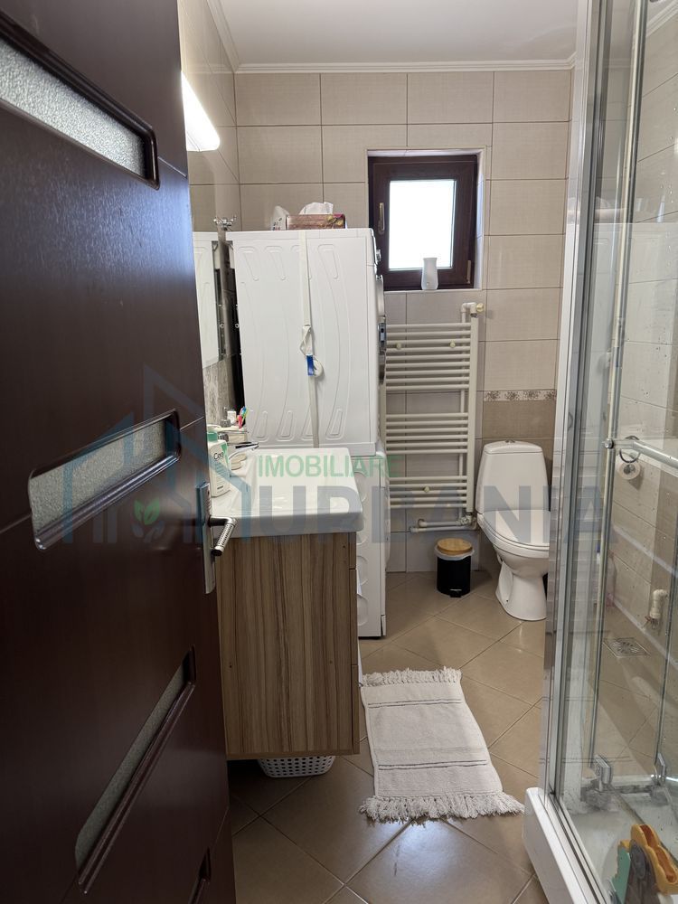 Vand apartament cu 3 camere, decomandat, etaj 1 - Poză 4