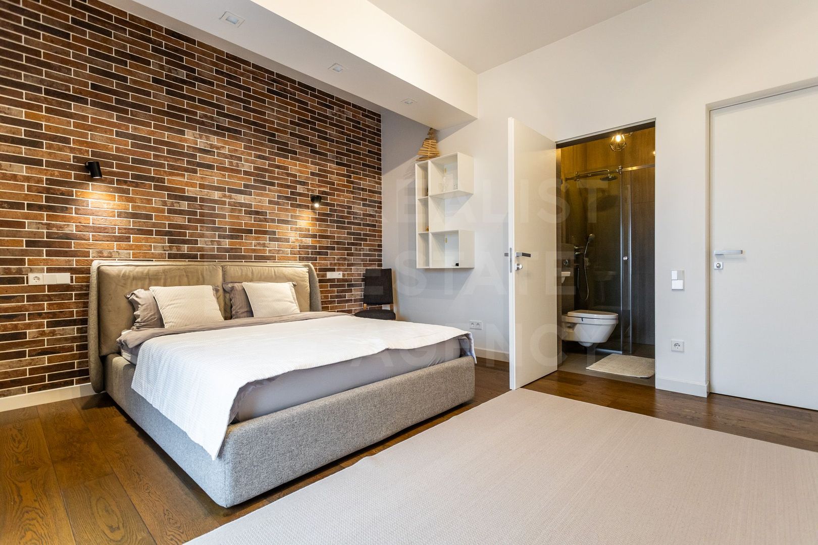 Chirie, apartament 3 camere, strada Alexandru Bernardazzi, Centru - Poză 12