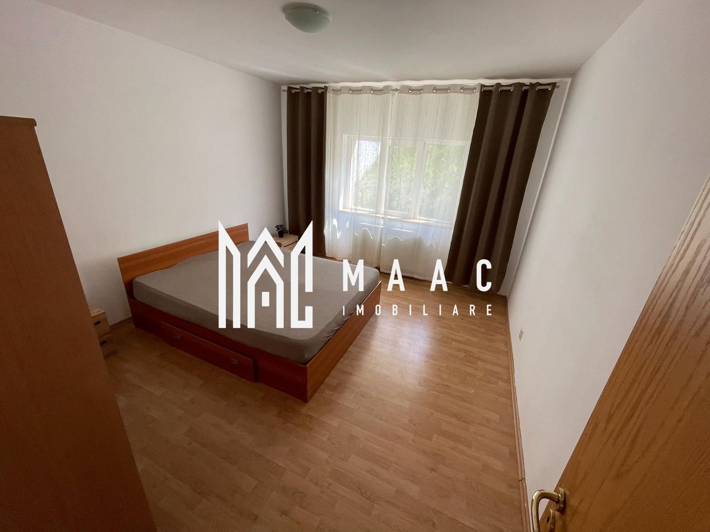 Apartament de închiriat I 4 camere I 96 mp utili I Strand II I etaj 2 - Poză 13