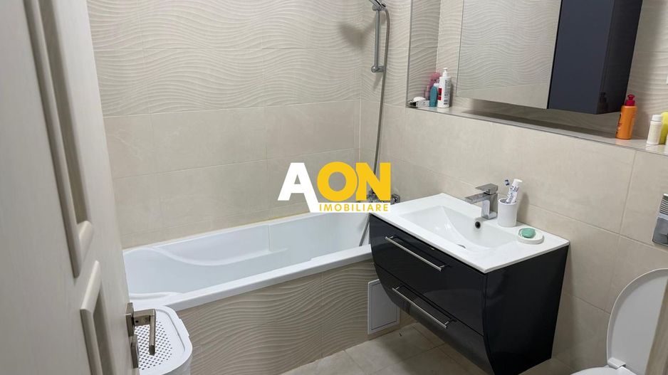 Apartament 3 camere de închiriat – zona Centru - Poză 10