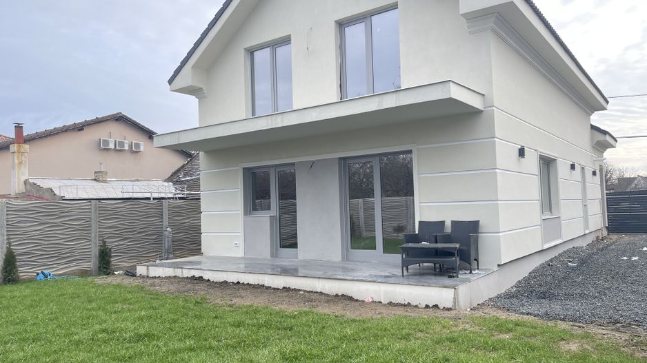 Proprietate premium,finisaje moderne,zona linistita-Ronat - Poză 25