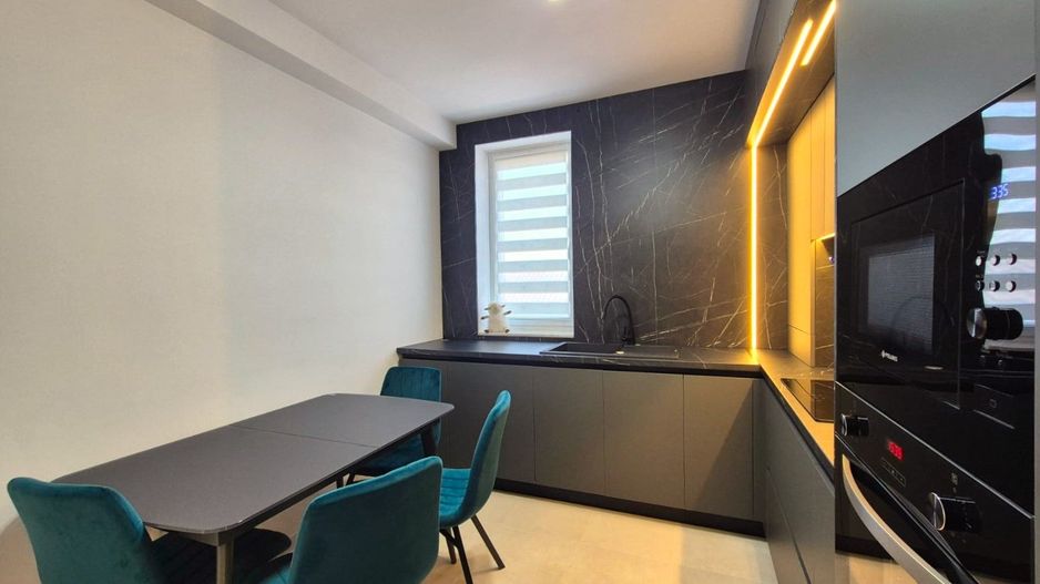 La PRIMA  închiriere, apartament spatios, într-o zonă de case,, loc parcare, - Poză 15