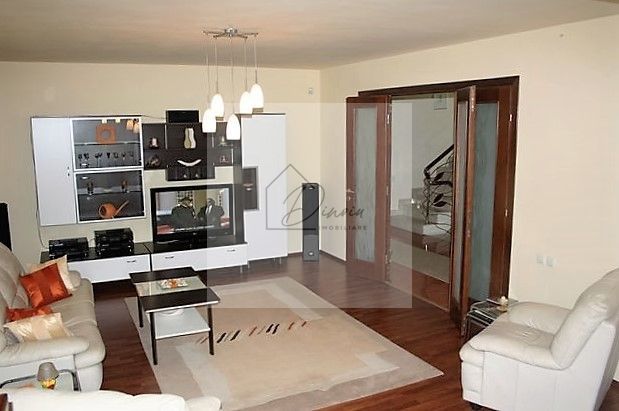 Vila 8 camere Pipera Iancu Nicolae - Poză 2