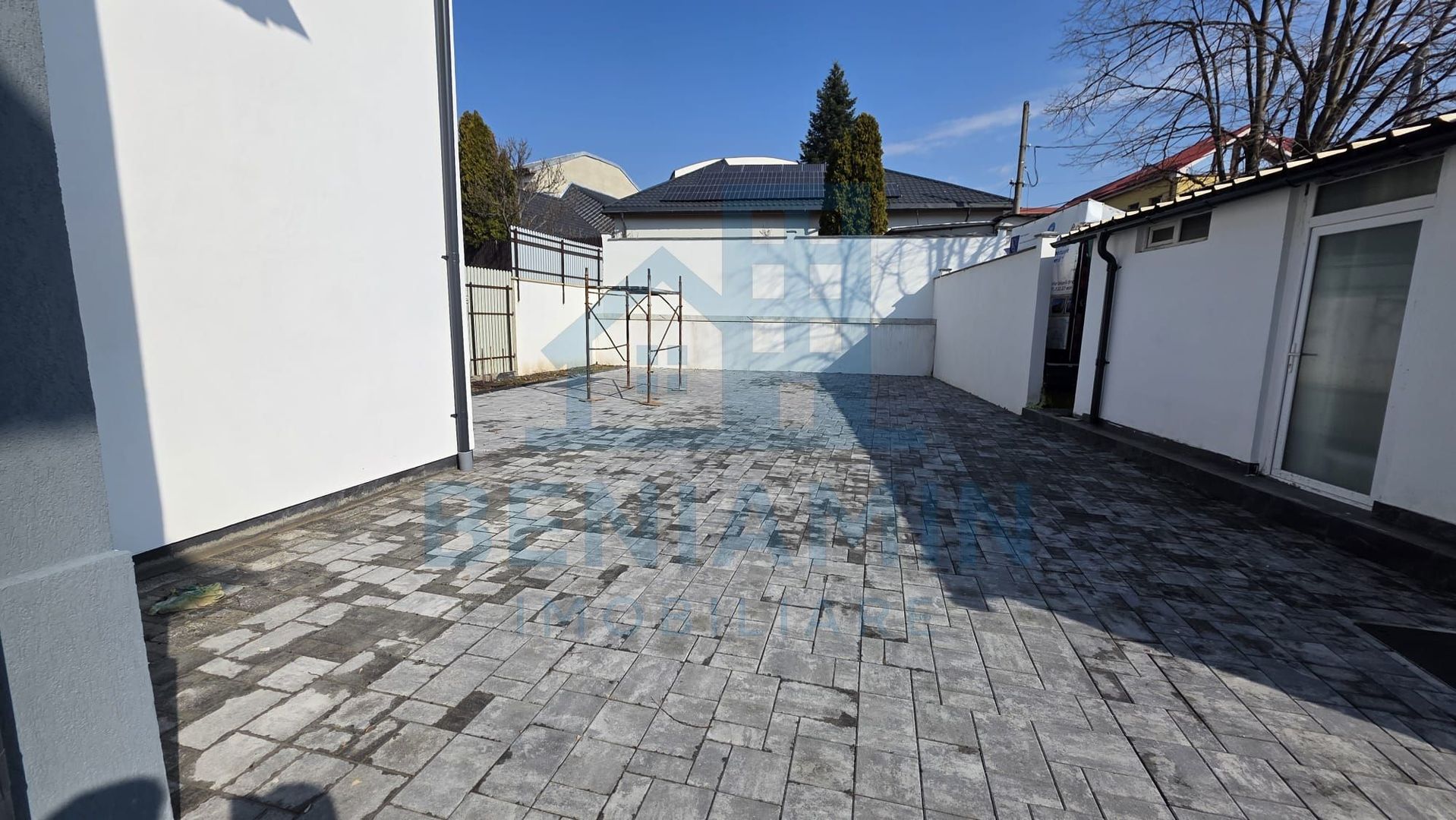 Casa P+1 - trafic intens - 163mp - zona excelenta - 1Mai - Parc - Poză 2