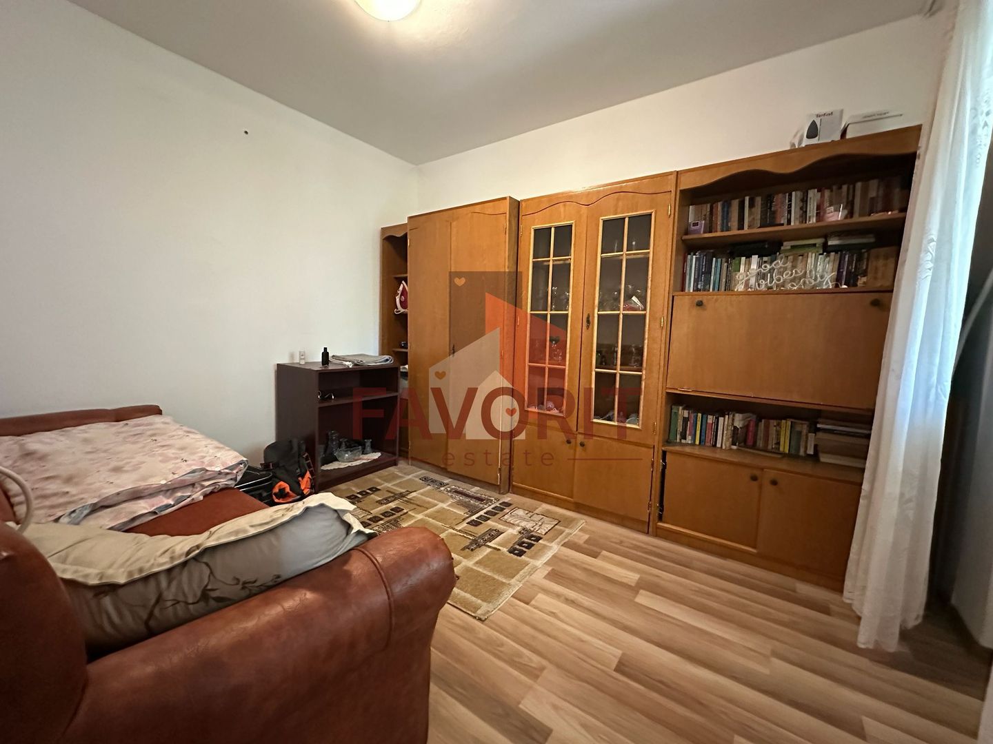 2 camere | etaj intermediar | mobilat si utilat | zona excelenta | - Poză 3