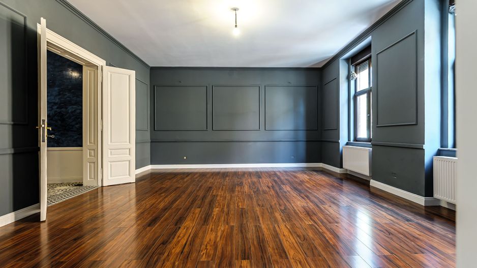 Apartament ultracentral cu 3 camere - Poză 1