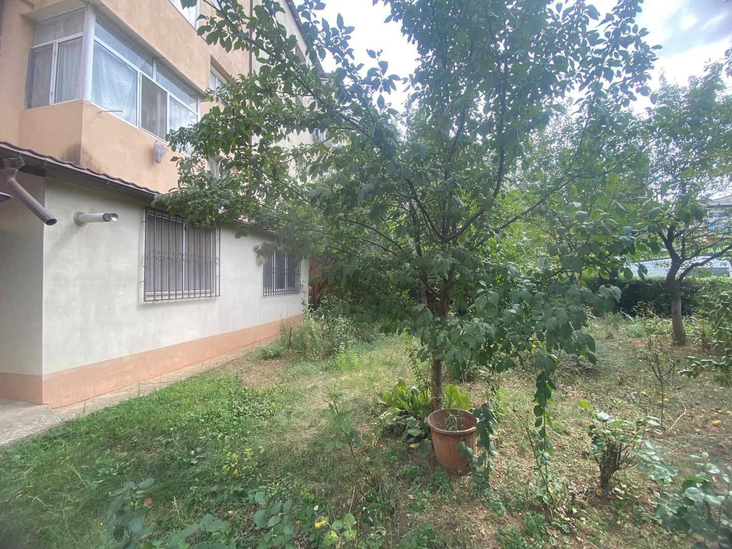 Modificat in 3 camere! Vanzare apartament in Targoviste-Micro 4 - Poză 13