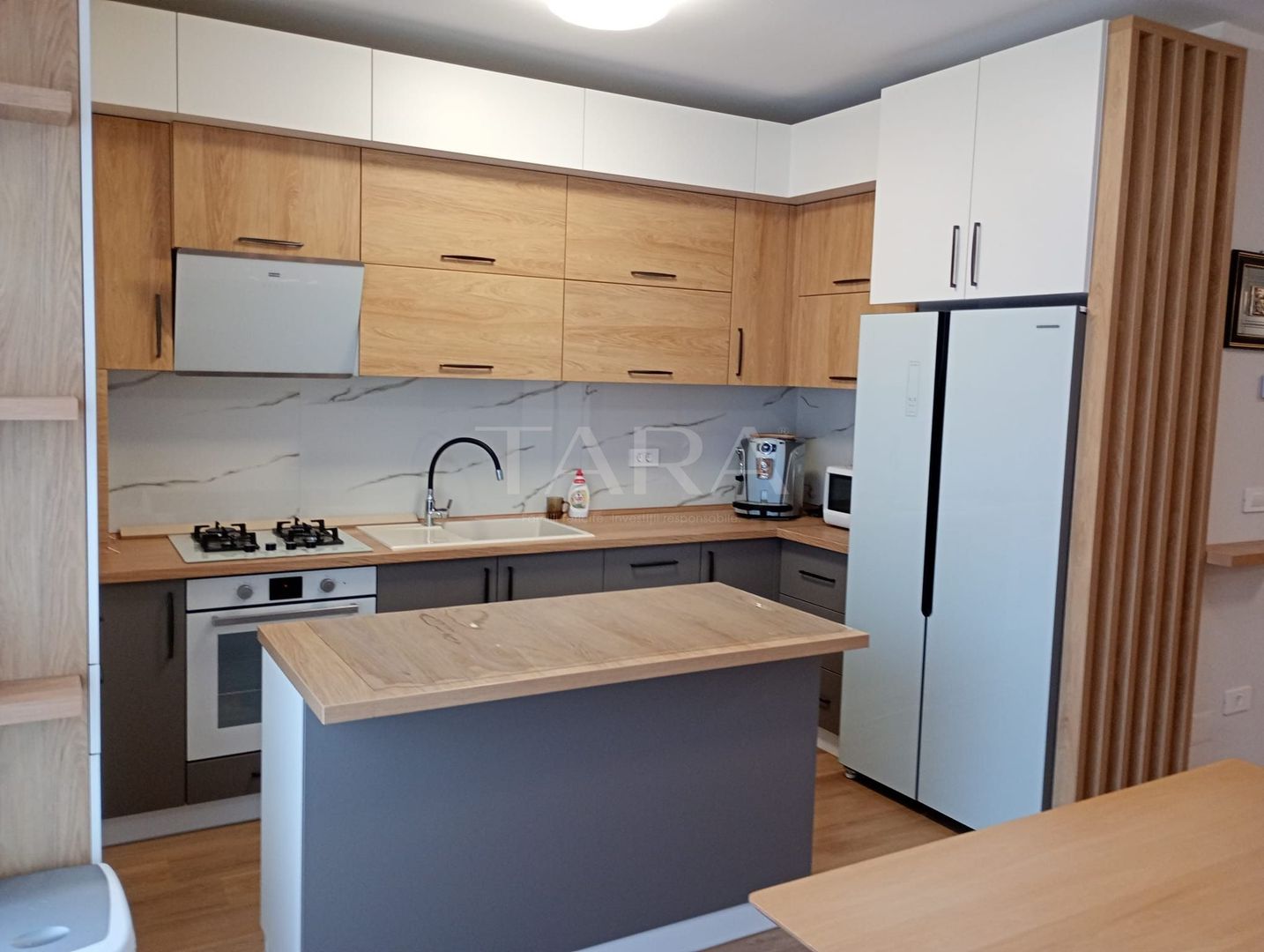 Apartament 3 Camere de Vânzare – Zona Vivo/Metro - Poză 2