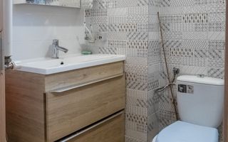 Casă 4+1 Camere cu Panouri Fotovoltaice (5kW) - Poză 18