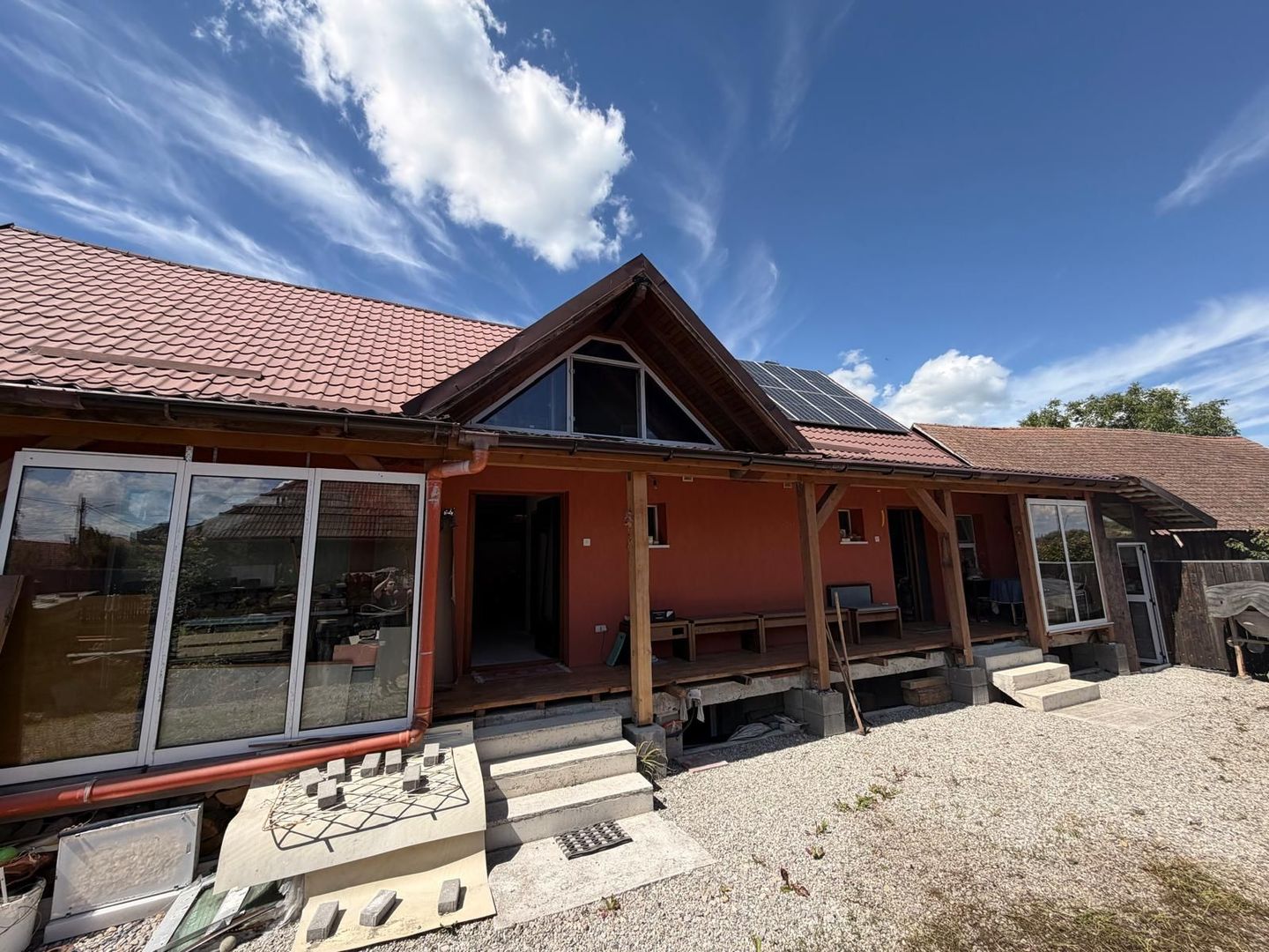 Casă de vanzare 6 camere 220 m² utili cu 376 M² teren la șosea - Poză 26