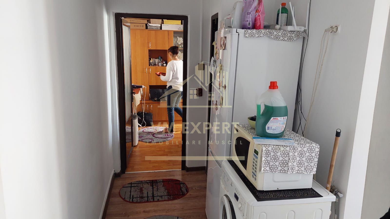 APARTAMENT 2 CAMERE, ETAJ 2, CAMPULUNG, ZONA TURN - Poză 7
