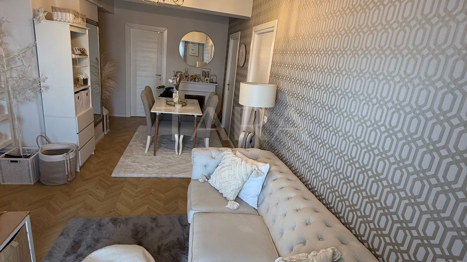 Apartament cu 3 camere, etaj intermediar, zonă liniștită – Florești - Poză 6