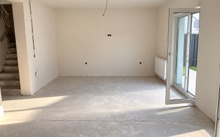 DUPLEX DE VÂNZARE ÎN ȘELIMBĂR –  ZONĂ LINIȘTITĂ - Poză 9
