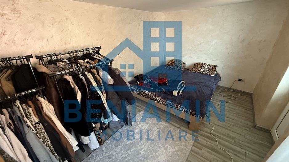 Casa-Craiovita Noua-Toporasi-Locuibila-Toate utilitatile-Libera - Poză 2