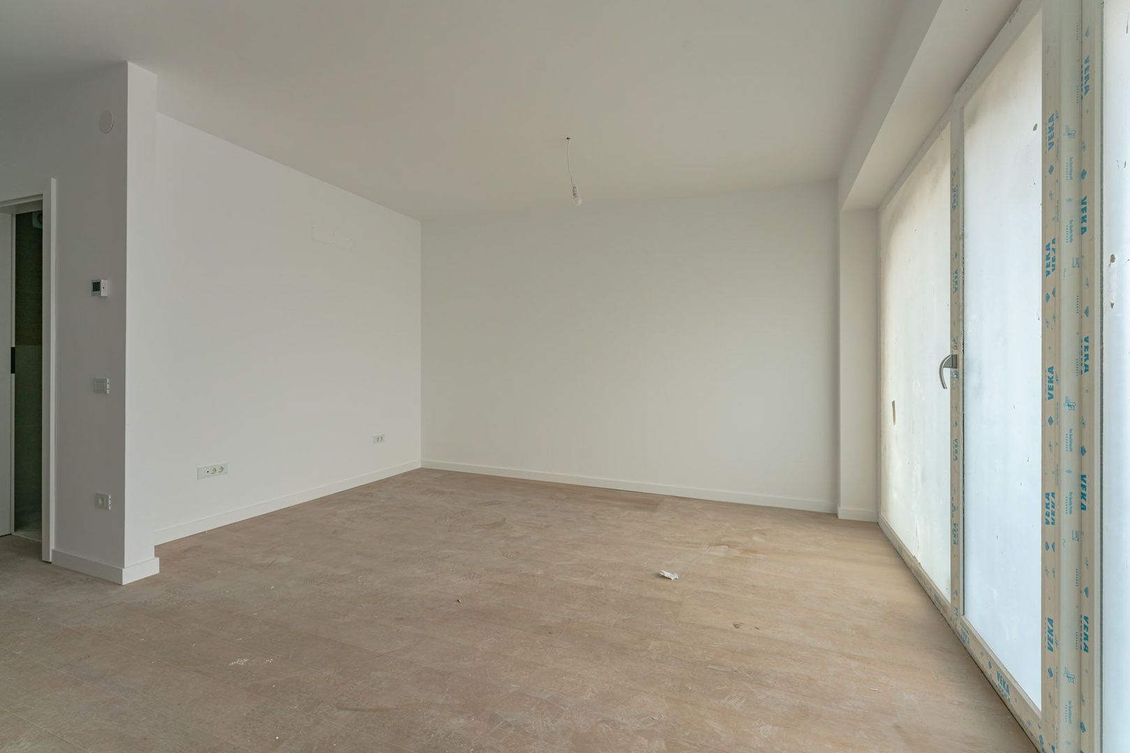 Apartament Studio | 42.52 mp + 11.85 mp Balcon | Sala Polivalentă - Poză 4