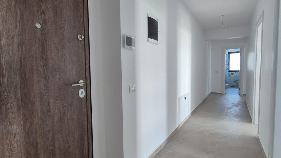 3CAM.  SPATIOS (85MP. UTILI) BLOC FINALIZAT / MUTARE IMEDIATA! - Poză 8