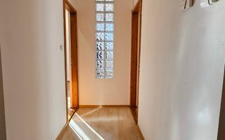 Str Lunga apartament pretabil birou/cabinet , parter stradal - Poză 8