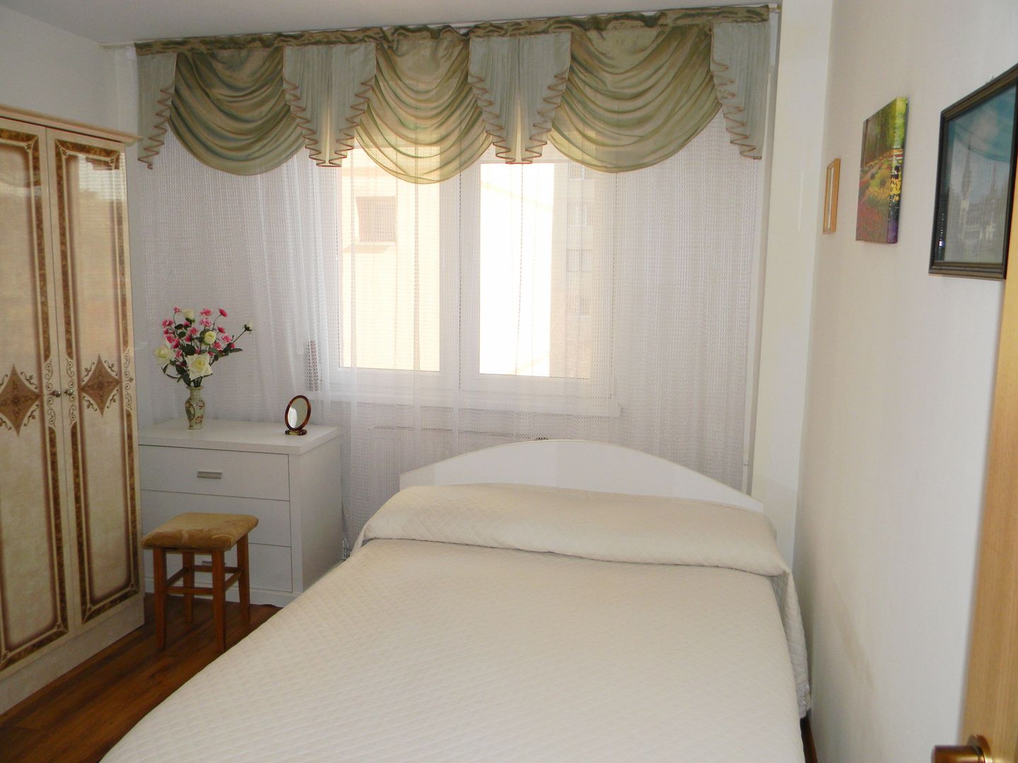 Apartament cu 3 camere,mobilat si utilat, Astra-Somes - Poză 1