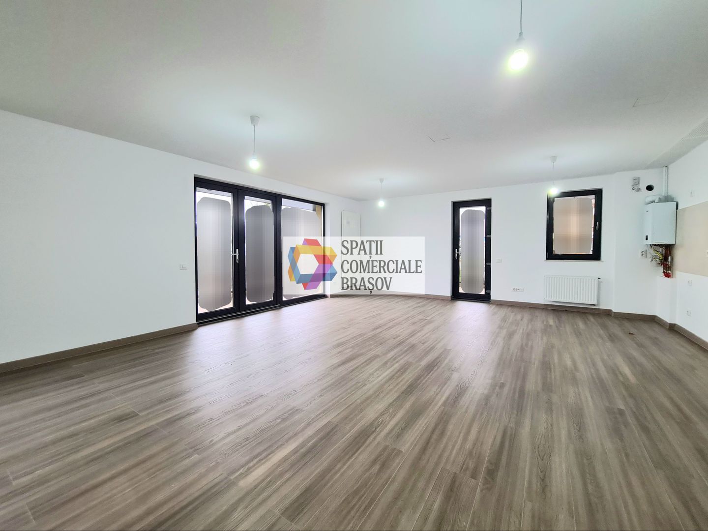 Spatiu comercial de închiriat Brasov - 101 mp # plus-imo.ro - Poză 3
