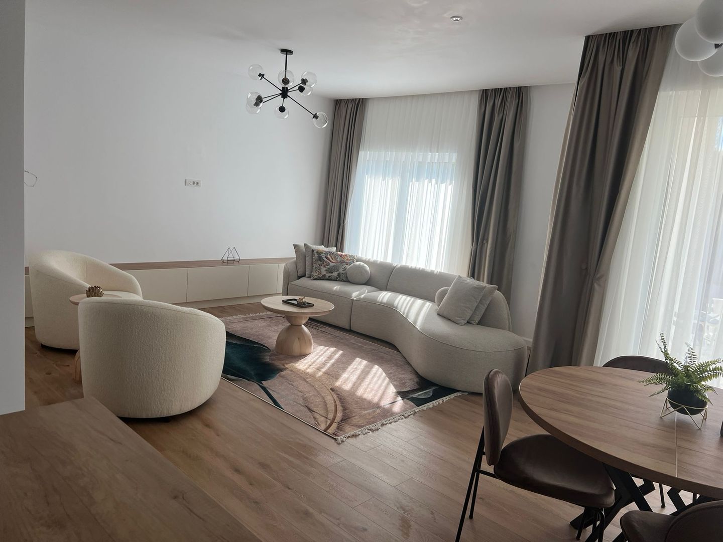 Vila de vânzare Pipera - American Village - Poză 1